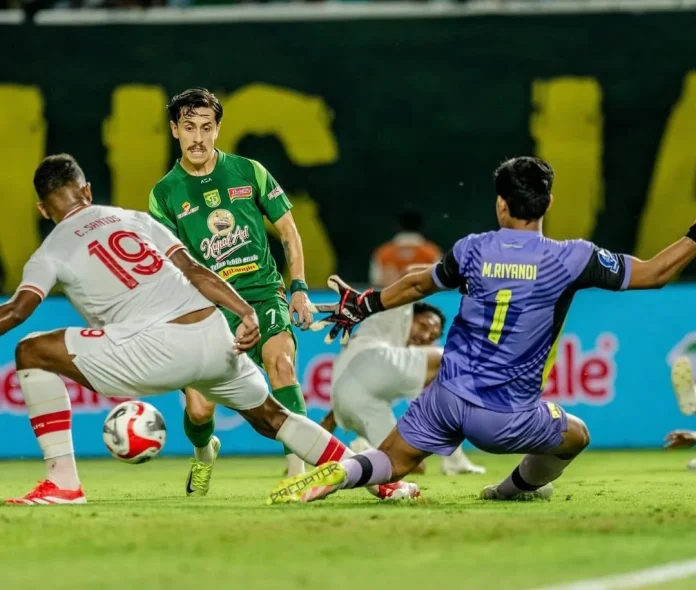 Francisco Rivera Cetak Gol Penentu Persebaya vs Persis