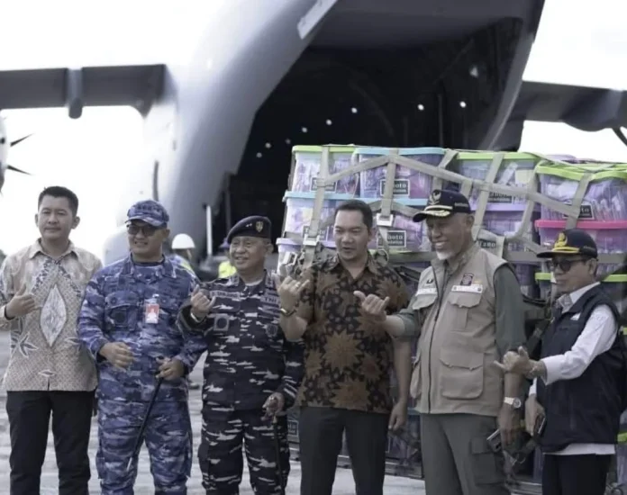 Gubernur Sumbar Mahyeldi terima bantuan Presiden Prabowo Subianto di BIM