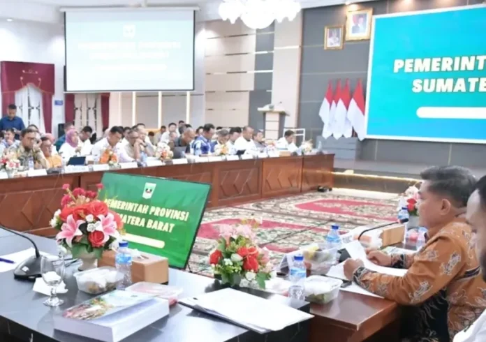 Rakor Penanganan Infrastruktur Bencana di Auditorium Gubernuran Sumatera Barat